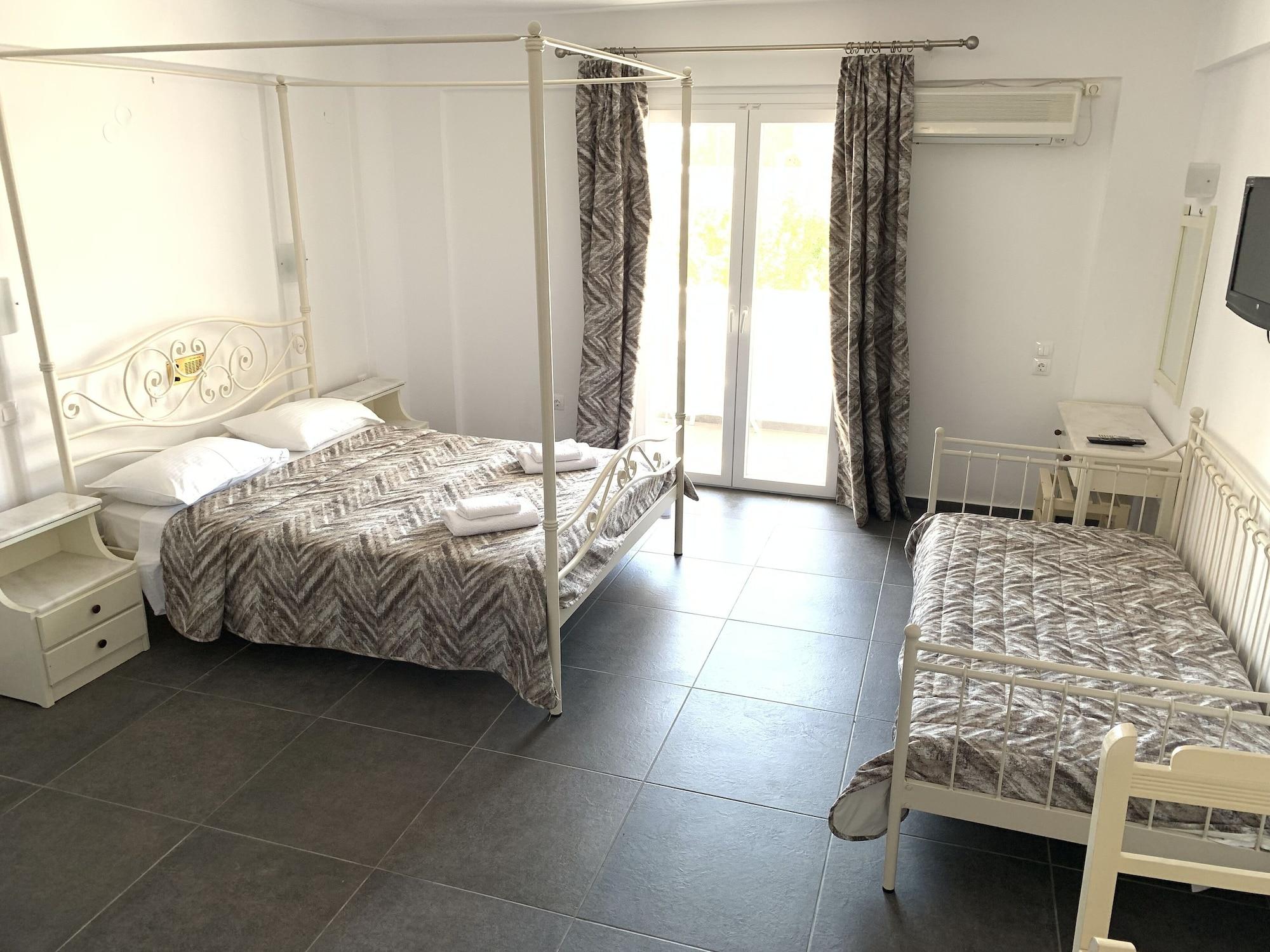 Sea View Beach Hotel (Adults Only) Періволос Екстер'єр фото