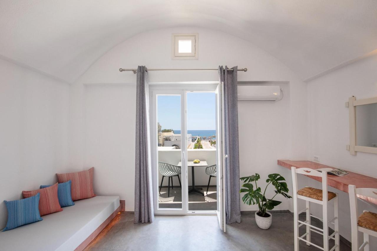 Sea View Beach Hotel (Adults Only) Періволос Екстер'єр фото